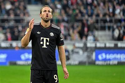 Kane no logró anotar contra el Borussia Monchengladbach, poniendo fin a su racha goleadora de 10 partidos