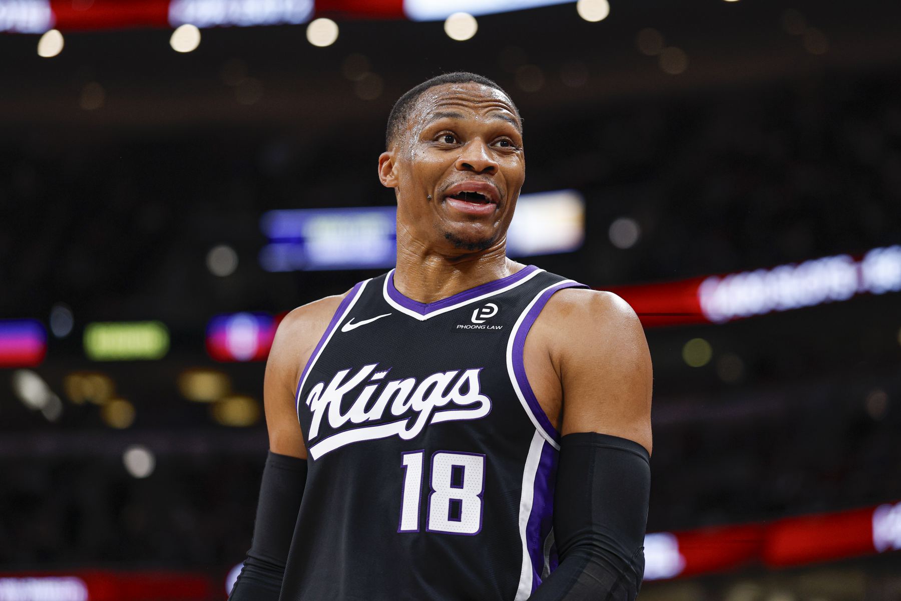 ¡Lleno de energía! Westbrook anotó 13 puntos, 4 rebotes y 5 asistencias en el entretiempo y acertó 3 de 4 triples.